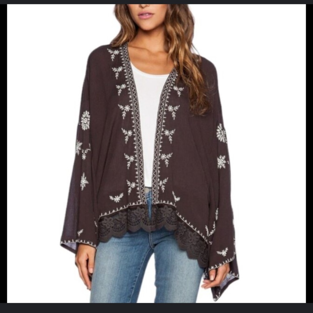 Free People Kimono top small lace all over embroidery gray boho short